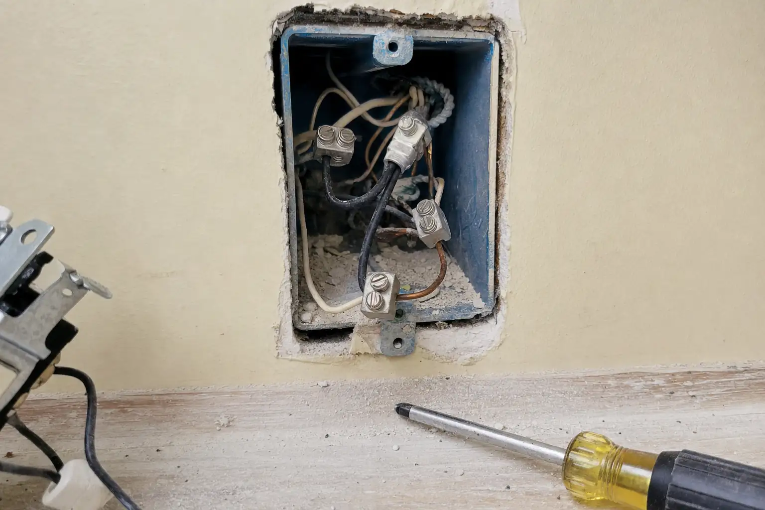 Aluminum Wiring Replacement & Repair - Superior Power Electric
